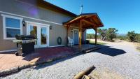 The Cedars Country Cottage, Solitude, Amazing Night Skies!! - Bed and Breakfast