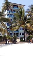 Sunny Beachfront Studio - B&B