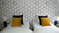 Chambre Double ou Lits Jumeaux avec Salle de Bains