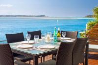 Riverfront Apartment, Perfect Location - Chambres d’hôtes Noosaville