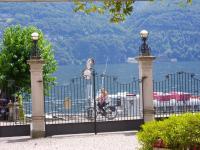 B&B Carate Urio - Larius Apartment Parking - Bed and Breakfast Carate Urio