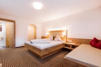 Comfort Two-Bedroom Apartment - Basement