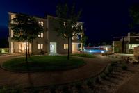 Appartamento con Vista Piscina 