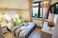 Kleine Tweepersoonskamer met Badkamer