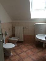 Vierbettzimmer mit Bad