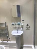 Camera Familiare con Bagno Privato