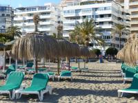 Marbella First Line Beach - B&B Marbella