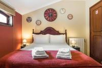 ** Budget Double Room with Private Bathroom Outside The Room **