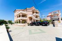 Apartments Biserka - Chambres d’hôtes Novalja