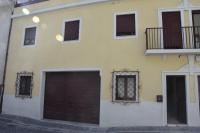 Camera Doppia con Letti Singoli e Bagno in Comune