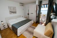 Studio Apartment with Sea View