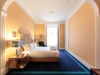 Premium Suite
