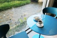 Deluxe Kamer met Kingsize Bed en Uitzicht op Rivier
