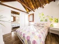 B&B Granada - Livings en Elvira Centro - Bed and Breakfast Granada