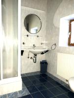 Apartamento de 1 dormitorio con balcón