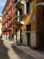 Dimora Scaligera Luxury Apartment - B&B Verona