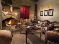  Luxury Suite with Fireplace & Spa Bath (Archontiko)