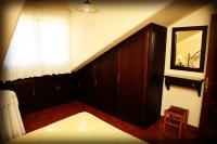 Apartment im Dachgeschoss (4 Erwachsene)