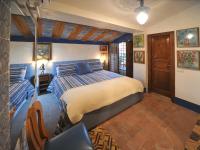 B&B Ronciglione - La Canonica dei Fiori - Anna Fendi Country House - Bed and Breakfast Ronciglione