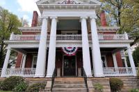 South Broadway Manor B&B - Near Fallingwater, Ohiopyle State Park, Hiking & Biking trails GAP - Chambres d'hôtes Scottdale