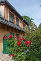 Gasthaus & Pension Am Kurfürstendamm - B&B Burg