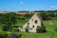 Le Domaine du Douet du Houle - Piscine chauffée - Calme - Confort - B&B Courcy
