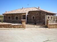 Casa Rural La Dueña - Ferienwohnung El Pobo de Dueñas