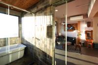 Doppelzimmer mit Balkon und Meerblick