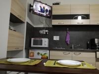 Basement Studio close to Train Station - B&B Bratislava