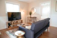 Calm & Well-Equipped 2BR Chicago Apartment - Central Cozy - B&B Dunning