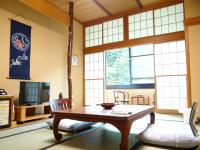 Kamer in Japanse stijl met Eigen Badkamer en Toilet - Oostelijk Gebouw - Uitzicht op de Rivier