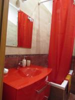 Camera Familiare con Bagno Privato Esterno