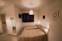Double or Twin Room with Private Bathroom