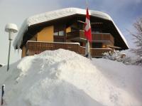 Apartment Haus Arnika - B&B Obersaxen