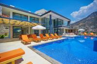 Villa met Eigen Zwembad