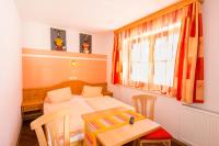Familienzimmer mit Balkon