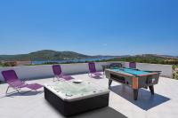 XXL Vila Lavanda for 16 person - B&B Rogoznica