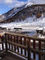 Montgenevre Neige et Golf coquet studio 4 pers maxi - B&B Monginevro