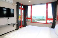 Deluxe Double Room with Balcony and Sea View