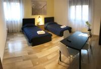 Chambre Triple - Accessible aux Personnes à Mobilité Réduite