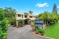 Azura Beach House B&B - B&B