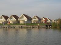 Gólya Villa Park - Chambres d'hôtes Velence