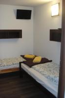 Vierbettzimmer mit eigenem Bad