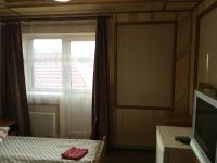 Zweibettzimmer mit Bergblick