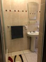 Familienzimmer mit Gemeinschaftsbad