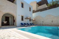 Crete Essence Villas - Lagkada - B&B