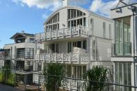 Villa Johanna in Sellin - WG 13 mit Kamin und zwei Balkonen - Chambres d'hôtes Sellin