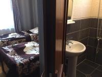 Habitación Doble con baño - 2 camas