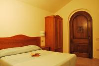 Tweepersoonskamer met 1 of 2 Bedden en een Extra Bed