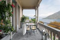 Apartment mit Balkon